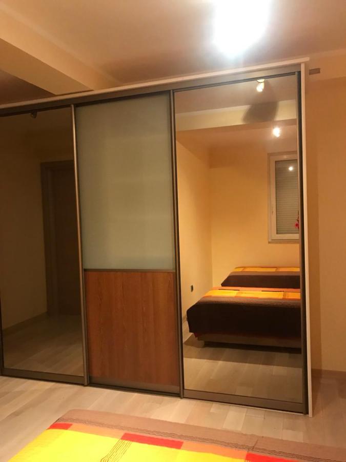Mum'S Apartment Петровац Экстерьер фото
