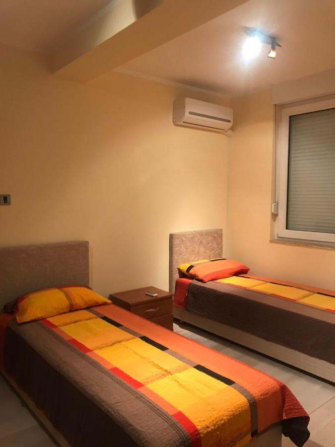 Mum'S Apartment Петровац Экстерьер фото